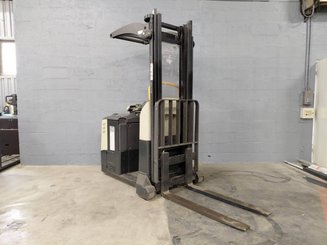 Order picker Crown MPC3040-12 - 1