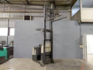 Order picker Crown MPC3040-12 - 6