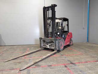 Four wheel front forklift Hangcha XF55D