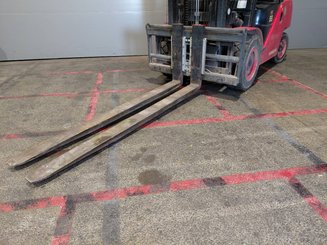 Four wheel front forklift Hangcha XF55D