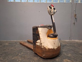 Pedestrian pallet truck Crown WP3015-1.6 - 4