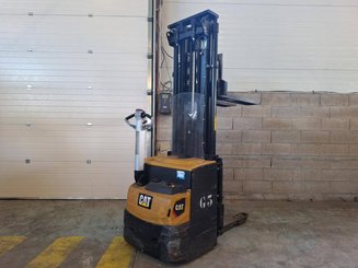 Pedestrian pallet stacker Caterpillar NSP16N2