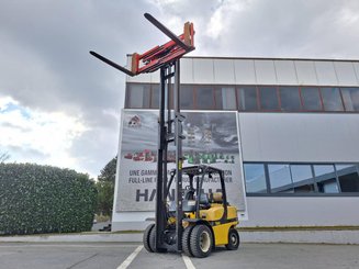 Four wheel front forklift Yale GLP45SVX5 - 6