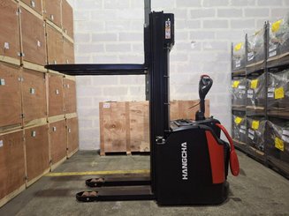 Stacker truck with folding platform Hangcha CDD16-AZ3S - 10