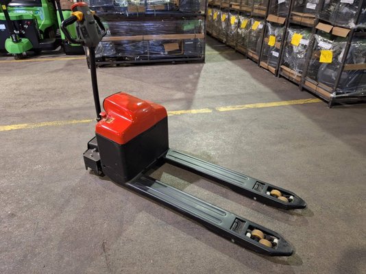 Pedestrian pallet truck Hangcha CBD16-ET - 1