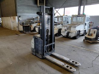 Pedestrian pallet stacker Crown ESI4000-12 - 2