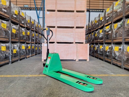 Electric pallet truck Hangcha CBD15-WS - 1