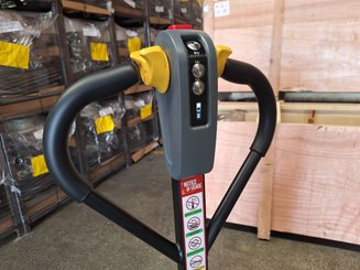 Electric pallet truck Hangcha CBD15-WS - 12