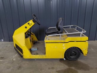 Tow tractor Charlatte TE206 - 2