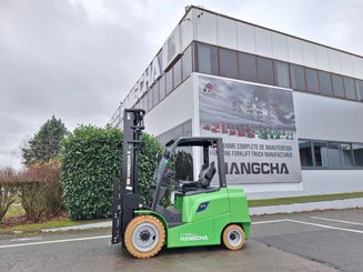 Four wheel front forklift Hangcha AE35-I - 2