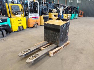 Stand-on pallet truck Caterpillar NPV20N2 - 1