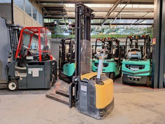 Pedestrian pallet stacker Mitsubishi SBP16N2I - 3