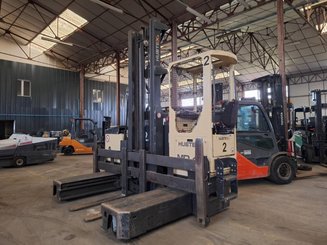 Multidirectional sideloader Hubtex MD45 - 1