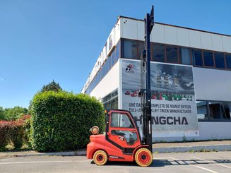 Four wheel front forklift Hangcha XF35G-2 - 9