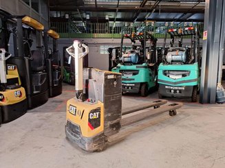 Pedestrian pallet truck Caterpillar NPV20N2 - 1