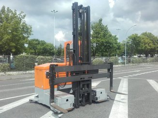 Multidirectional sideloader Hubtex MQ15 2120 EL