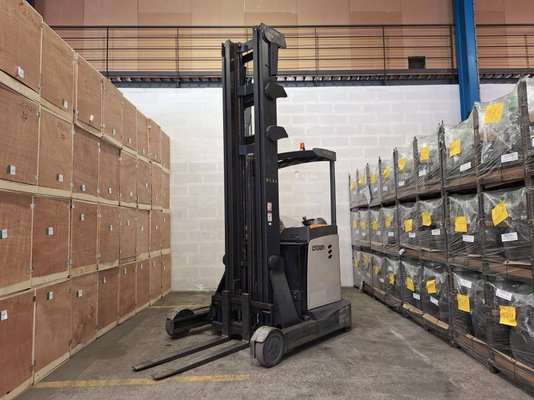 Reach truck Crown ESR 5260 - 1