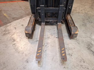 Reach truck Crown ESR5240-1.4 - 18