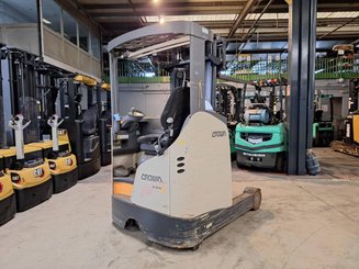 Reach truck Crown ESR5240-1.4 - 9