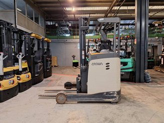 Reach truck Crown ESR5240-1.4 - 5