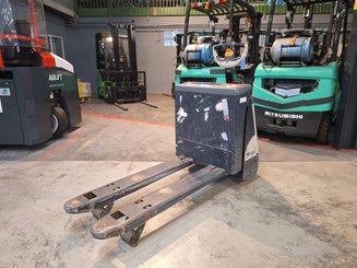 Pedestrian pallet truck Crown WP3015-1.6 - 7
