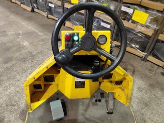 Tow tractor Charlatte TE206 - 7