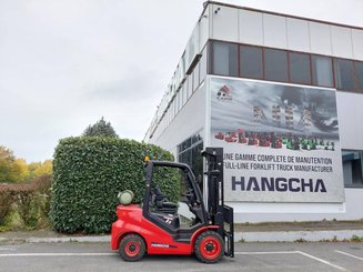 Four wheel front forklift Hangcha XF30G-2 - 5