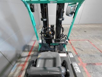 Three wheel front forklift Mitsubishi FB20NT - 8