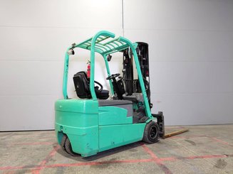 Three wheel front forklift Mitsubishi FB20NT - 4