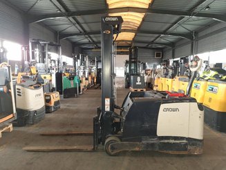 Counterweight stacker Crown SHC5540 - 5
