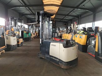 Counterweight stacker Crown SHC5540 - 9