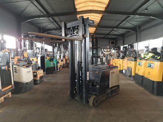 Counterweight stacker Crown SHC5540 - 11