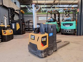Pedestrian pallet truck Caterpillar NPP20N2 - 1