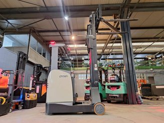Reach truck Crown ESR5260-2,0 - 13