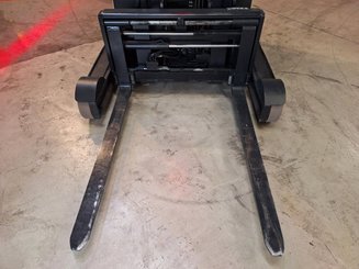 Reach truck Crown ESR5260-2,0 - 18