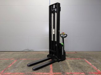Pedestrian pallet stacker Hangcha GERBEUR ACCOMPAGNANT CDD15-WS-I