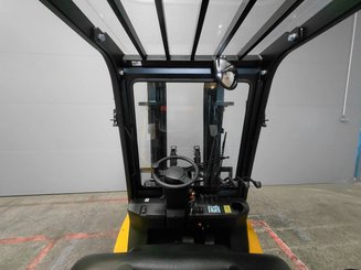 Four wheel front forklift Hangcha XE30i ( CPD30-XEY2HA-SI )