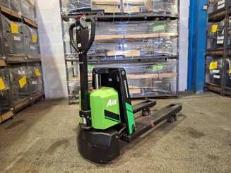 Pedestrian pallet truck Hangcha CBD15-CI