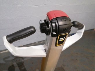 Pedestrian pallet truck Caterpillar NPP20N2