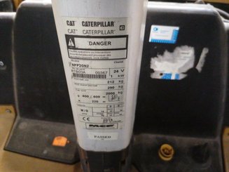 Pedestrian pallet truck Caterpillar NPP20N2