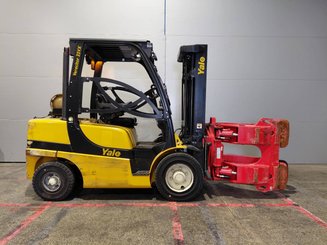 Four wheel front forklift Yale GLP35VX