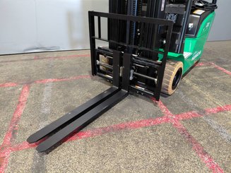 Three wheel front forklift Hangcha XC3-20i (CPDS20-XCY2G-SI) - 4