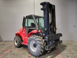 All-terrain forklift Manitou M50-4
