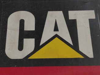 Four wheel front forklift Caterpillar GP25 - 10