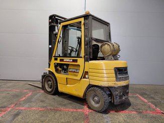Four wheel front forklift Caterpillar GP25 - 3