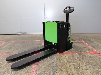 Pedestrian pallet truck Hangcha CBD20-AC2-Li