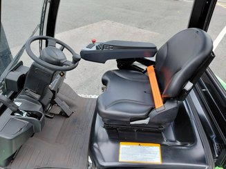 Four wheel front forklift Hangcha XC25i - 6