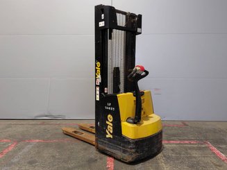 Pallet stacker Yale MS12AC - 3