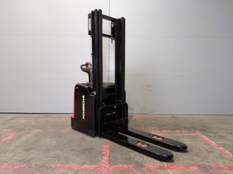 Pedestrian pallet stacker Hangcha CDD16-AC2