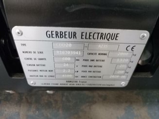 Stacker truck with folding platform Hangcha CDD20 AZ3S
